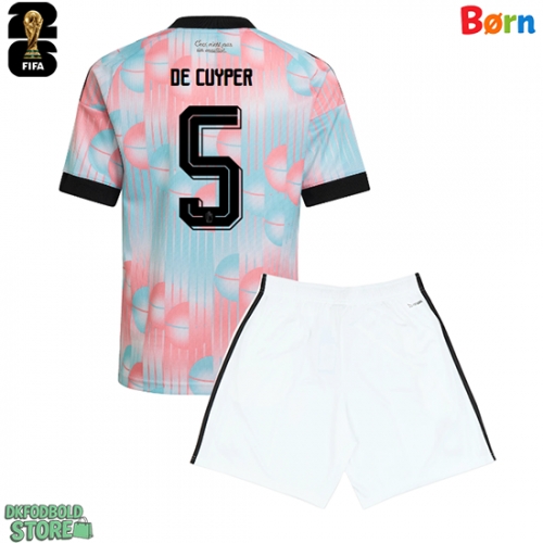 Belgien Maxim De Cuyper #5 Replika Babytøj Udebanesæt Børn VM 2026 Kortærmet (+ Korte bukser)